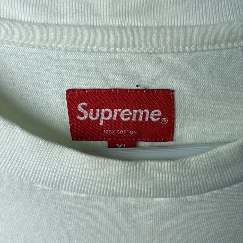 Supreme White Short Sleeve Tee - Picture 3 of 3